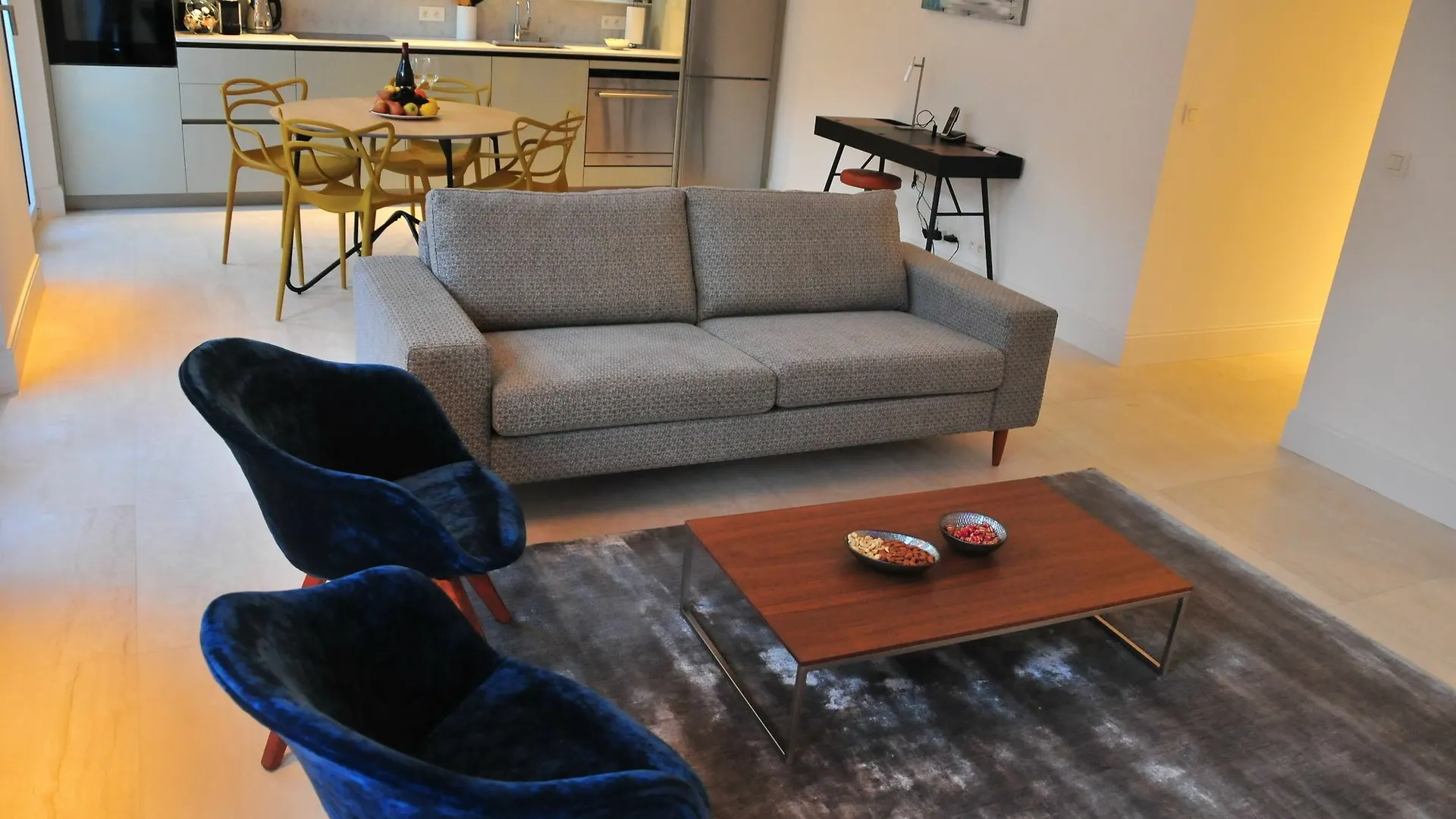 3B Apartment - 19 Rue Des Etats Unis Канны